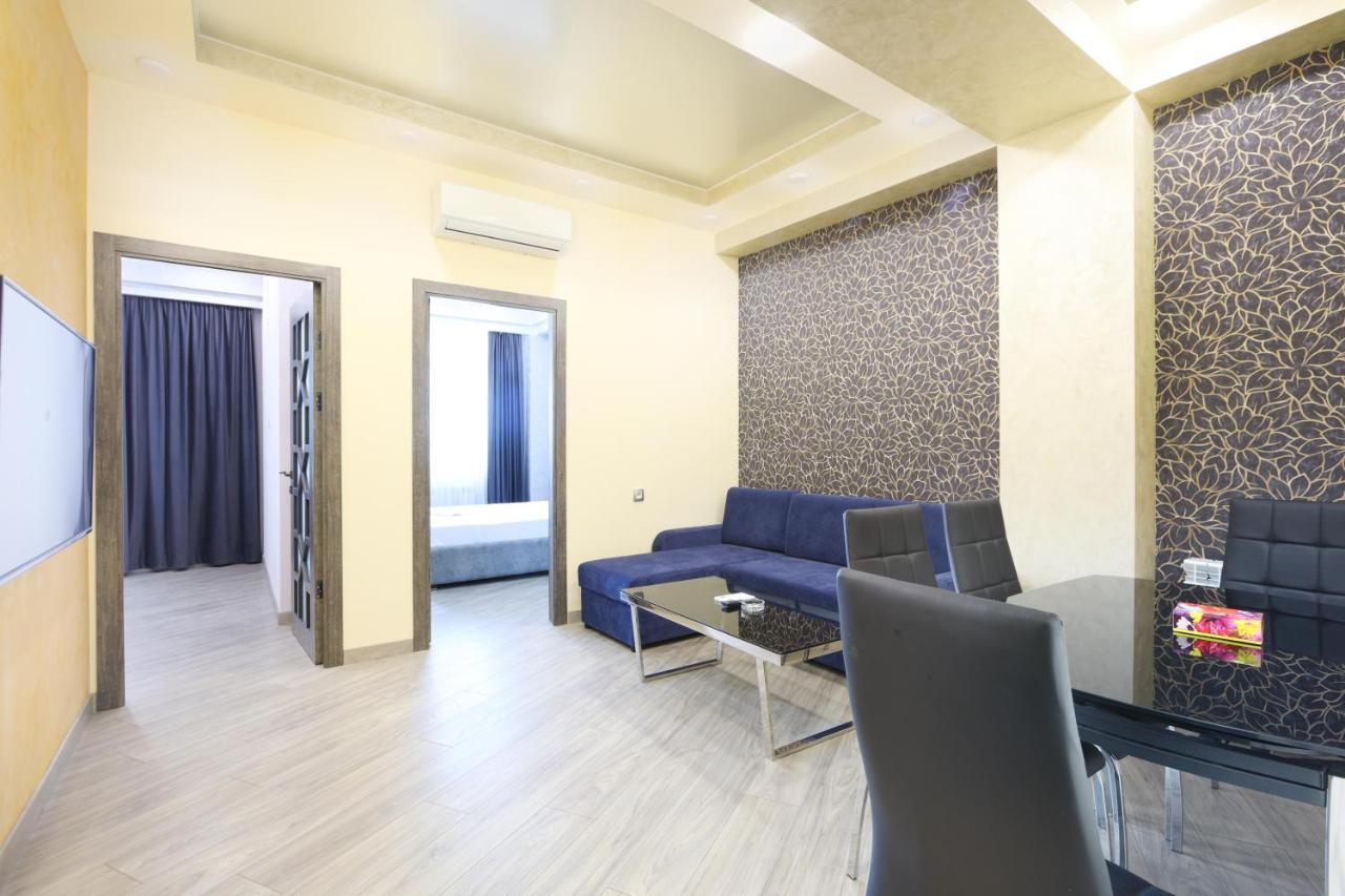 Stay Inn Apartments Near Dalma Garden Mall Єреван Екстер'єр фото