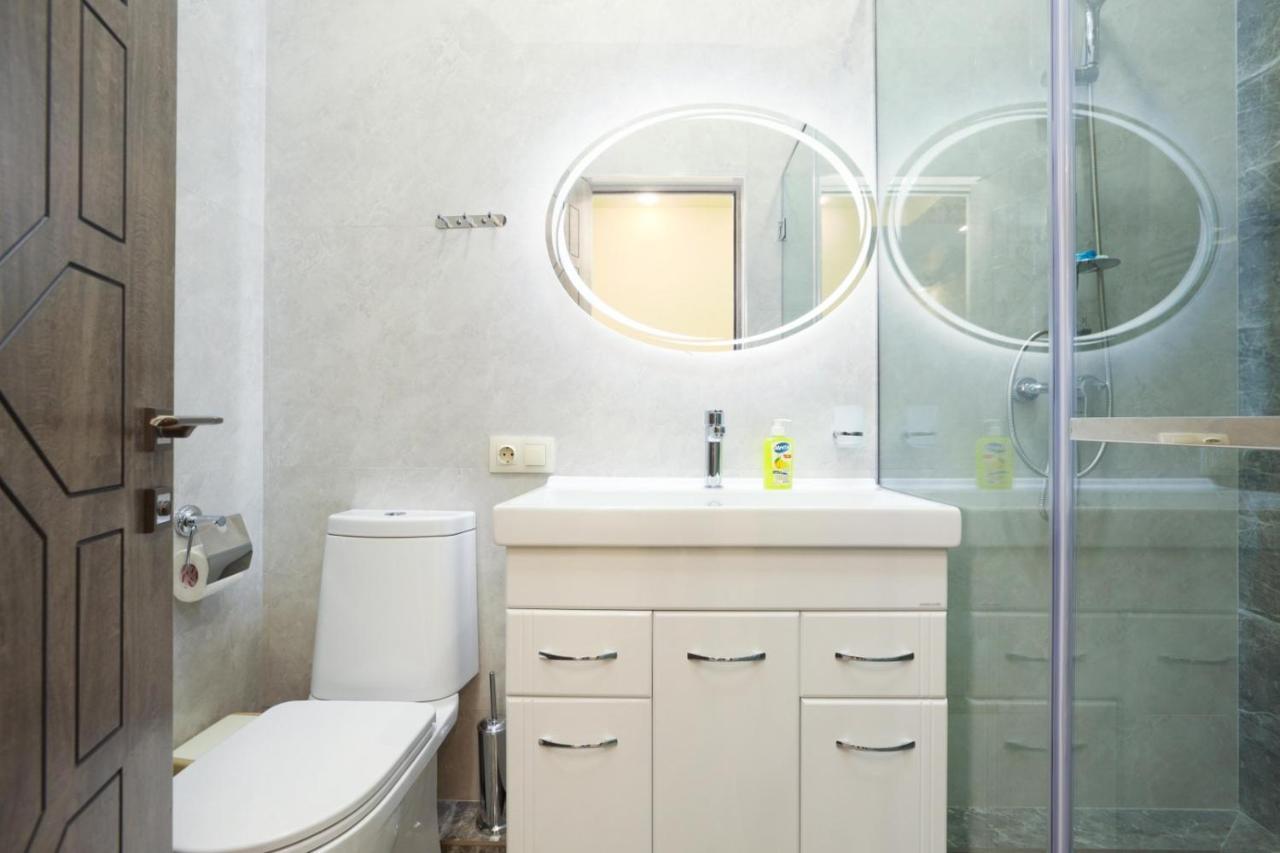 Stay Inn Apartments Near Dalma Garden Mall Єреван Екстер'єр фото